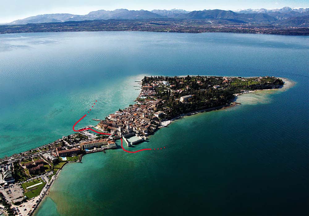 Passage around Sirmione Castle